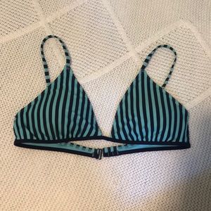 Aerie triangle bikini top!